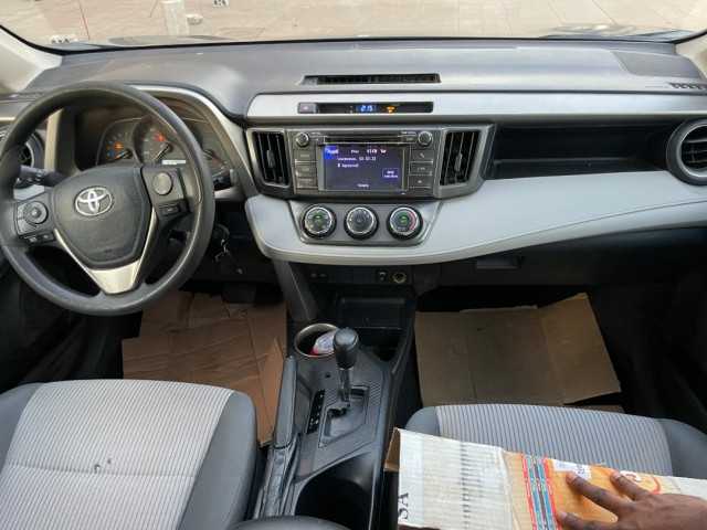 Toyota RAV4, Voitures, Conakry