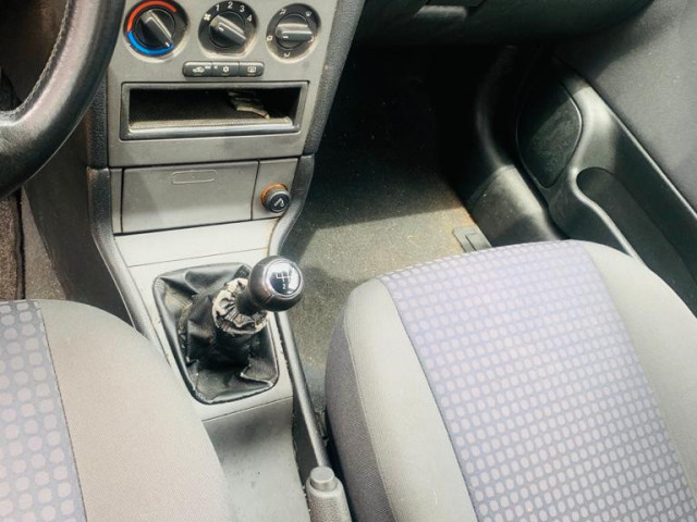 Opel Astra, Voitures, Conakry