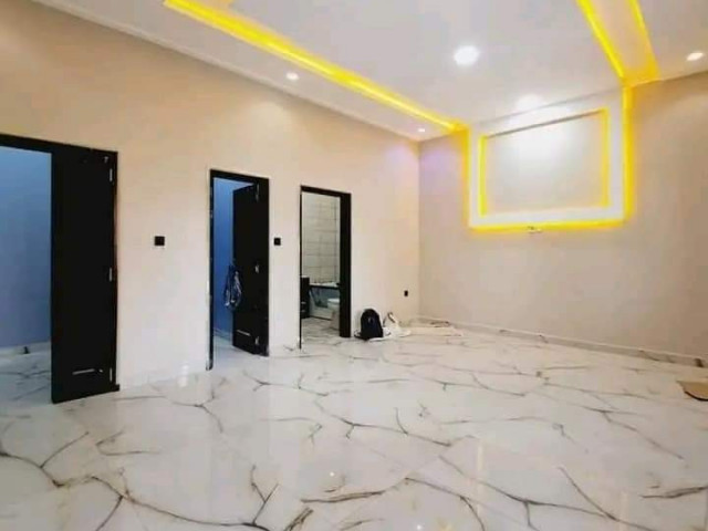 Bâtiment à Nongo, Maisons, Conakry