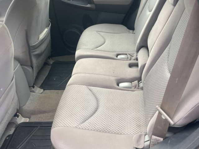 Toyota RAV4, Voitures, Conakry