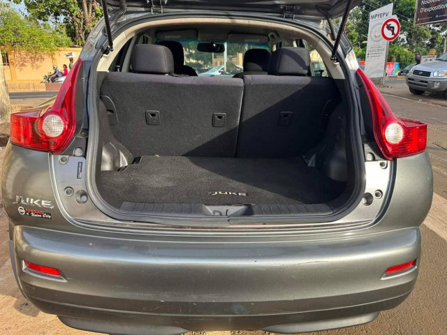 Nissan Juke, Voitures, Conakry