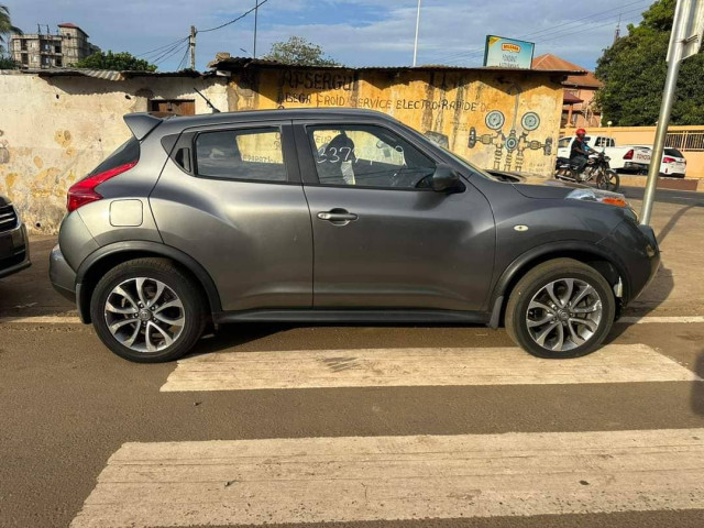 Nissan Juke, Voitures, Conakry