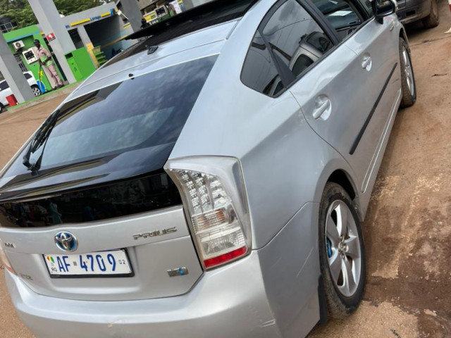 Toyota Prius, Voitures, Conakry