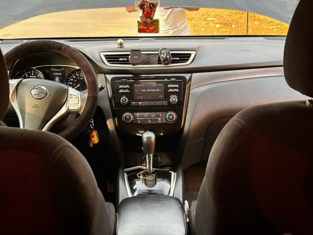 Nissan Rogue, Voitures, Conakry