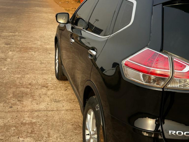 Nissan Rogue, Voitures, Conakry