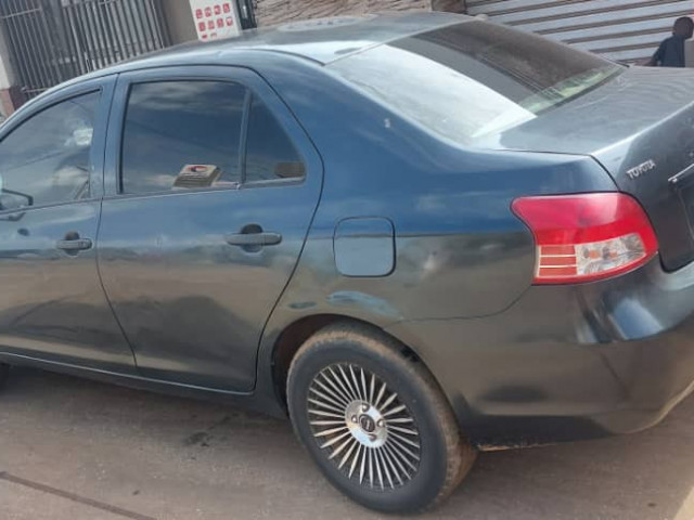 Toyota Yaris, Voitures, Conakry