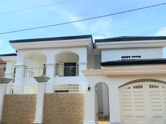 Maison à Nongo, Maisons, Conakry