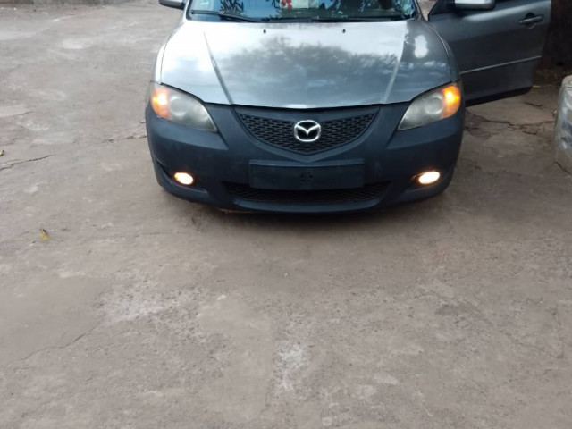 Mazda 3, Voitures, Conakry