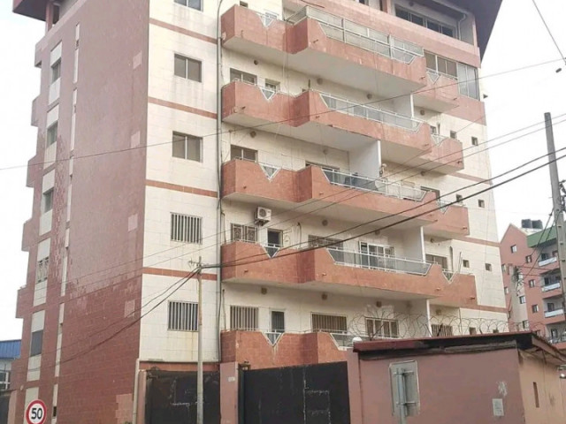 Bâtiment à Camayenne, Maisons, Conakry