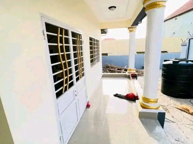 Maison à Lambanyi, Maisons, Conakry