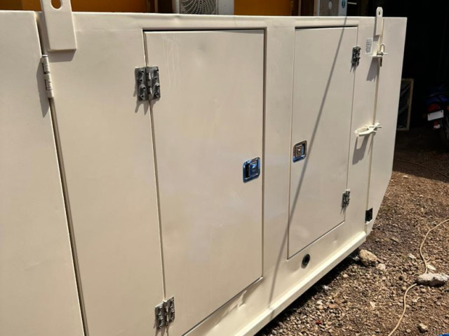 Generateur Pekins, Électroménagers, Conakry