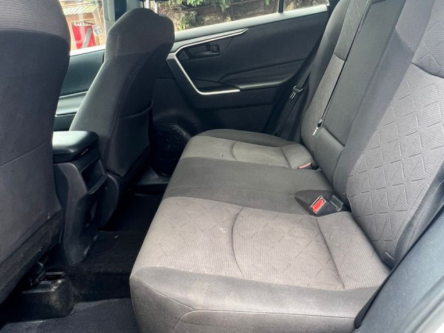 Toyota RAV4, Voitures, Conakry