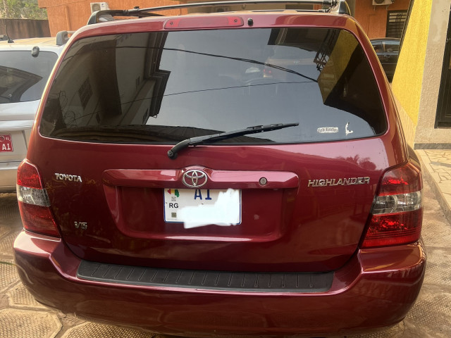 Toyota Highlander, Voitures, Conakry