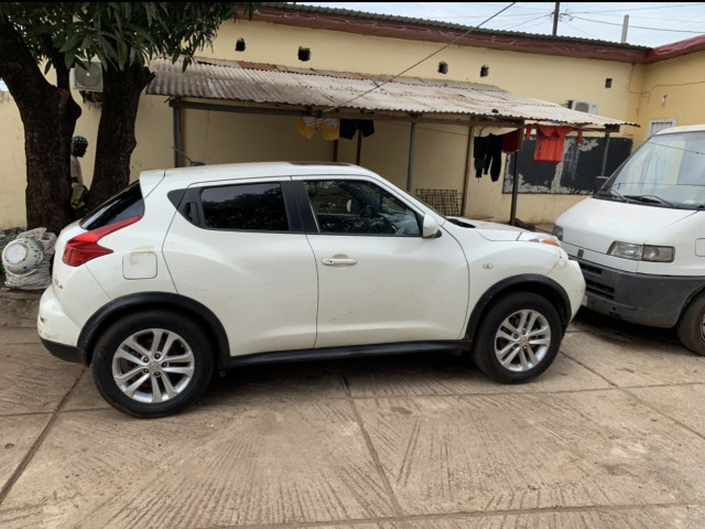 Nissan Juke, Voitures, Conakry