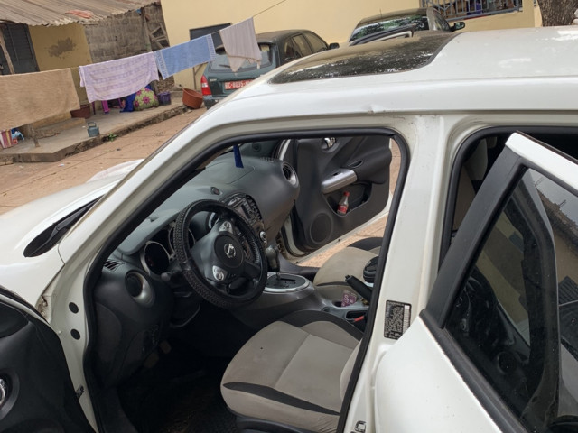 Nissan Juke, Voitures, Conakry