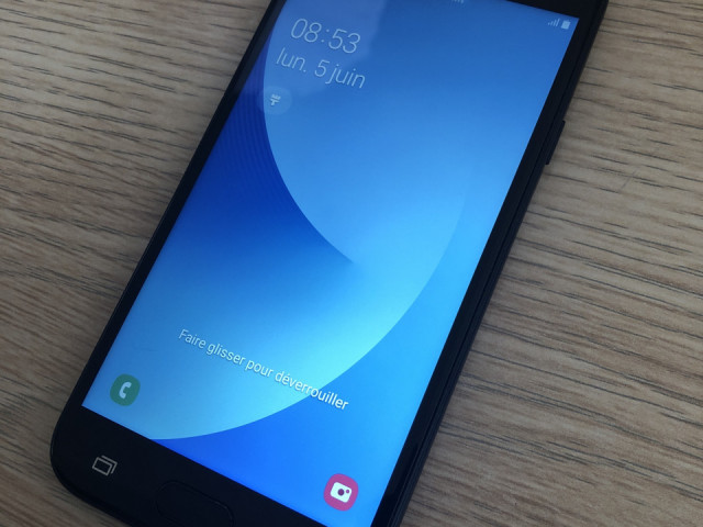 Samsung J3 Pro, Téléphones Mobiles, Conakry