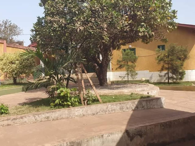 Maison ร Dabompa, Maisons, Conakry