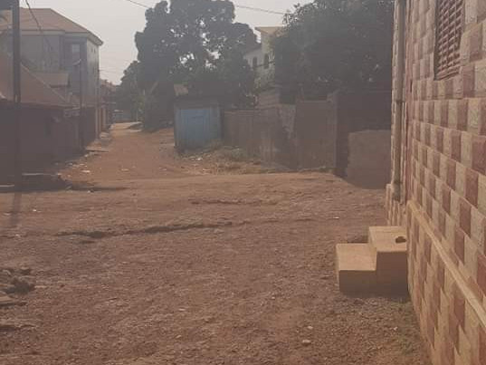 Bâtiment à Sonfonia, Maisons, Conakry