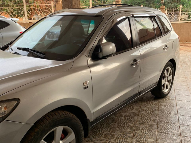 Hyundai Santa Fe, Voitures, Conakry