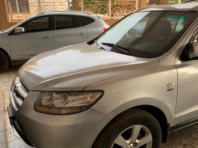 Hyundai Santa Fe, Voitures, Conakry