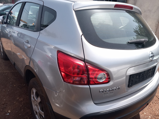 Nissan Quashquai, Voitures, Conakry