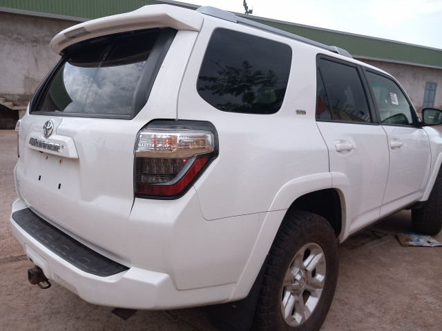 Toyota 4Runner, Voitures, Conakry