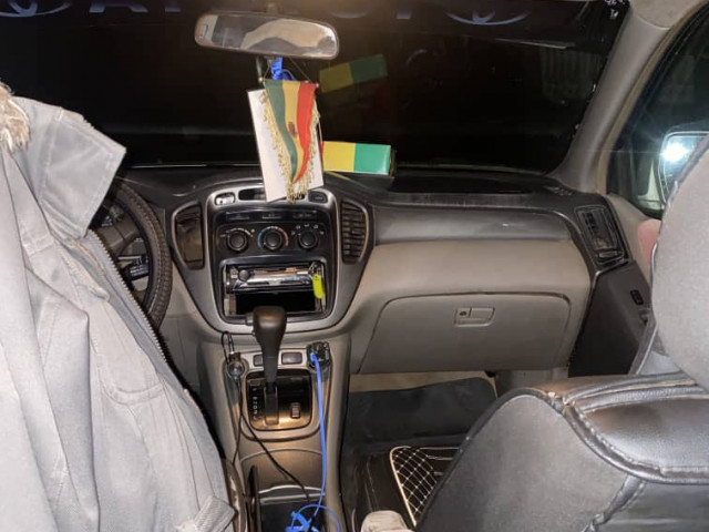 Toyota Highlander, Voitures, Conakry