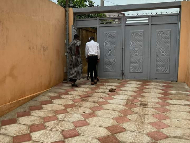 Bâtiment à Entag Nord, Maisons, Conakry