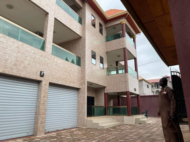 Maison à Kagbelen, Maisons, Conakry