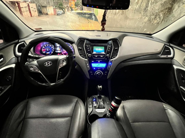 Hyundai Santa Fe, Voitures, Conakry