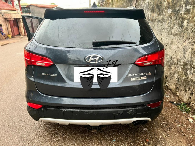 Hyundai Santa Fe, Voitures, Conakry