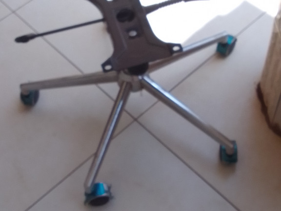 Fauteuil de Bureau, Tables - Chaises, Conakry
