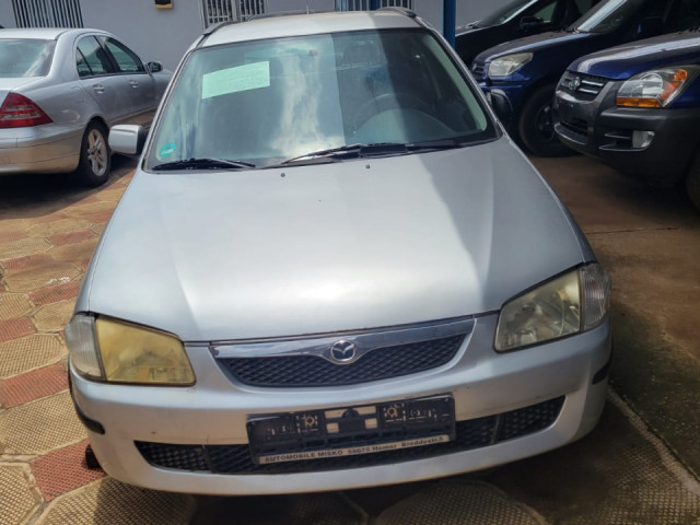 Mazda 323, Voitures, Conakry