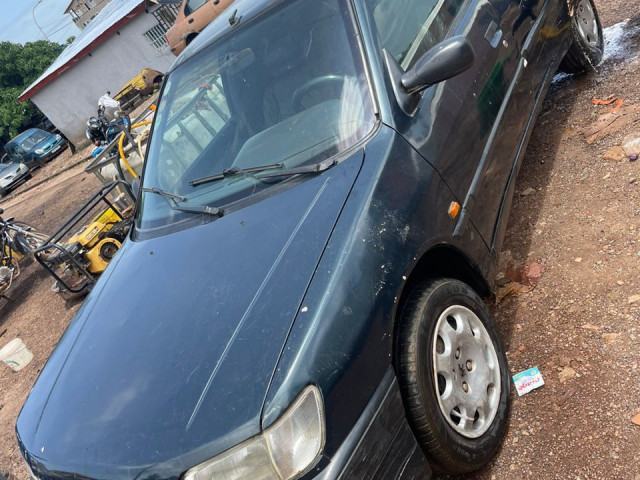 Peugeot 306, Voitures, Conakry