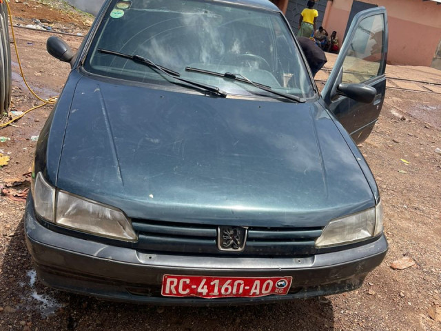 Peugeot 306, Voitures, Conakry