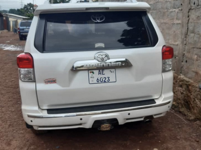 Toyota 4Runner, Voitures, Conakry