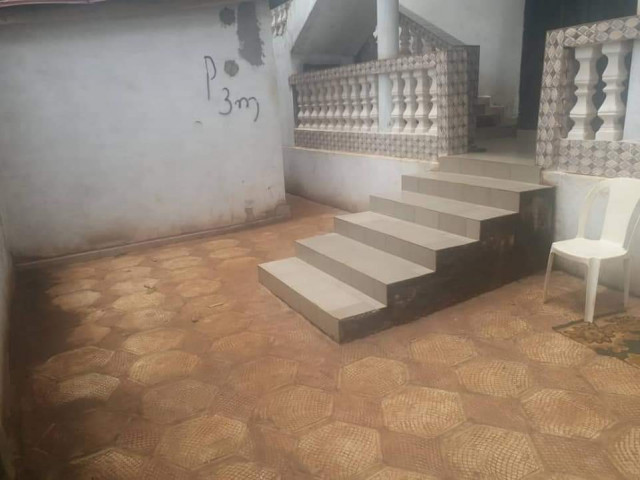 Maison à Kissosso, Maisons, Conakry