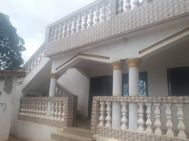 Maison à Kissosso, Maisons, Conakry