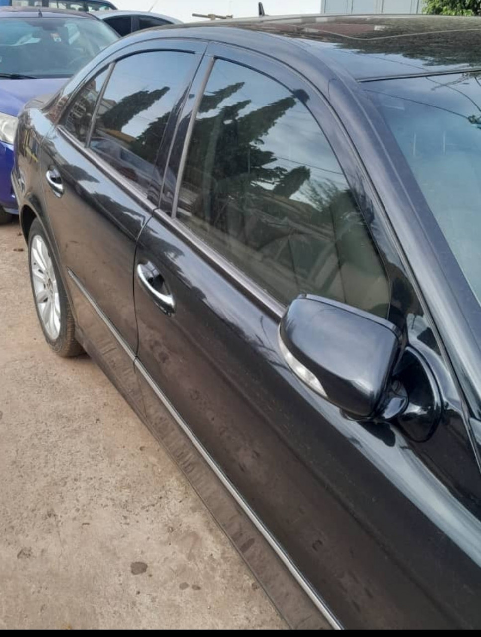 Mercedes-Benz Classe E, Voitures, Conakry