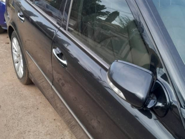 Mercedes-Benz Classe E, Voitures, Conakry