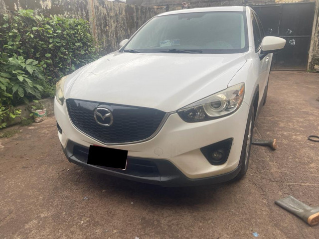 Mazda CX-5, Voitures, Conakry