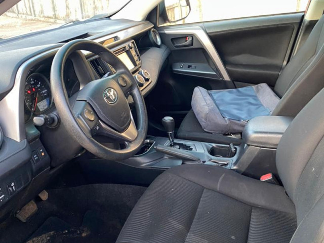 Toyota RAV4, Voitures, Conakry