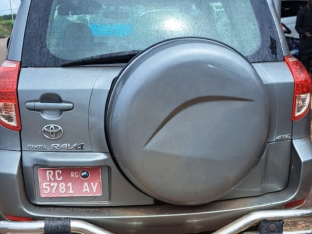 Toyota RAV4, Voitures, Conakry