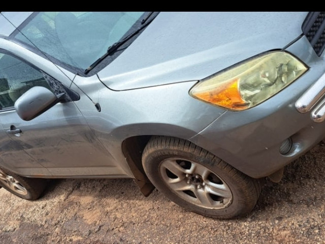 Toyota RAV4, Voitures, Conakry