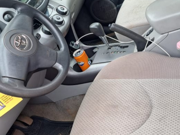 Toyota RAV4, Voitures, Conakry