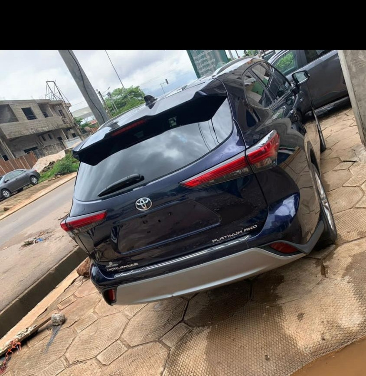 Toyota RAV4, Voitures, Conakry