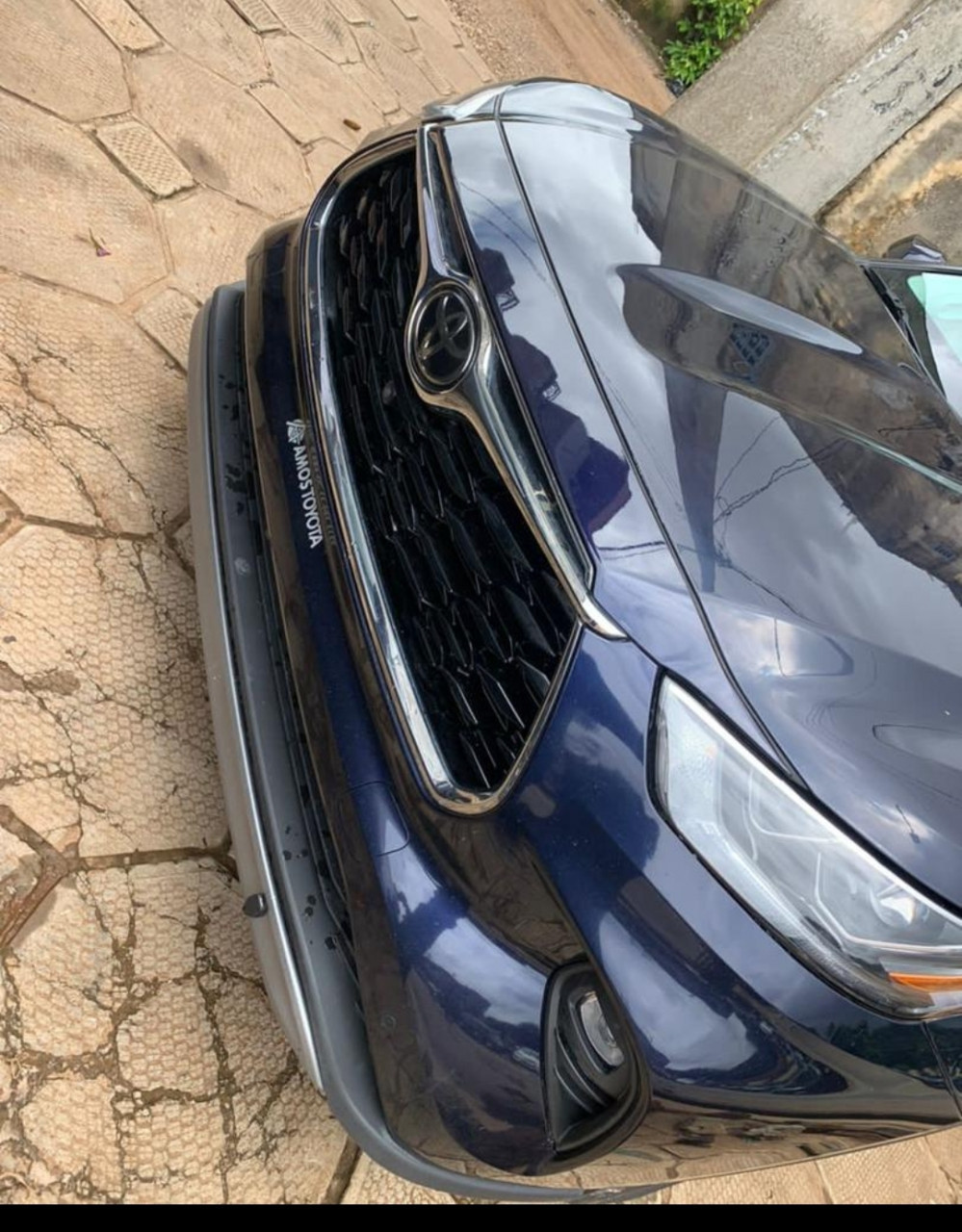 Toyota RAV4, Voitures, Conakry