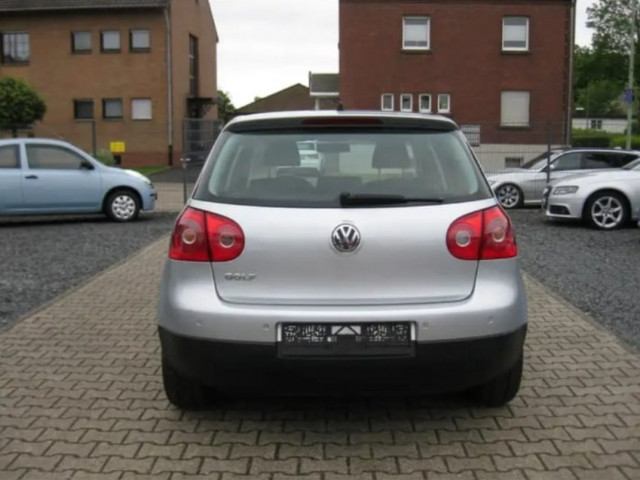 Volkswagen Golf, Voitures, Conakry