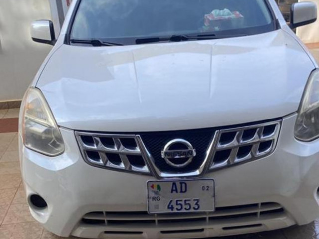 Nissan Rogue, Voitures, Conakry