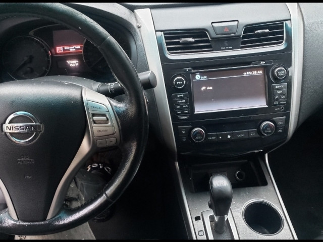 Nissan Altima, Voitures, Conakry